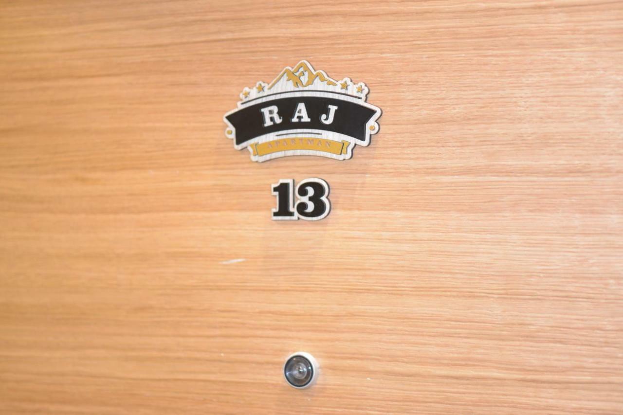 Raj Apartment ซลาตีบอร์ ภายนอก รูปภาพ