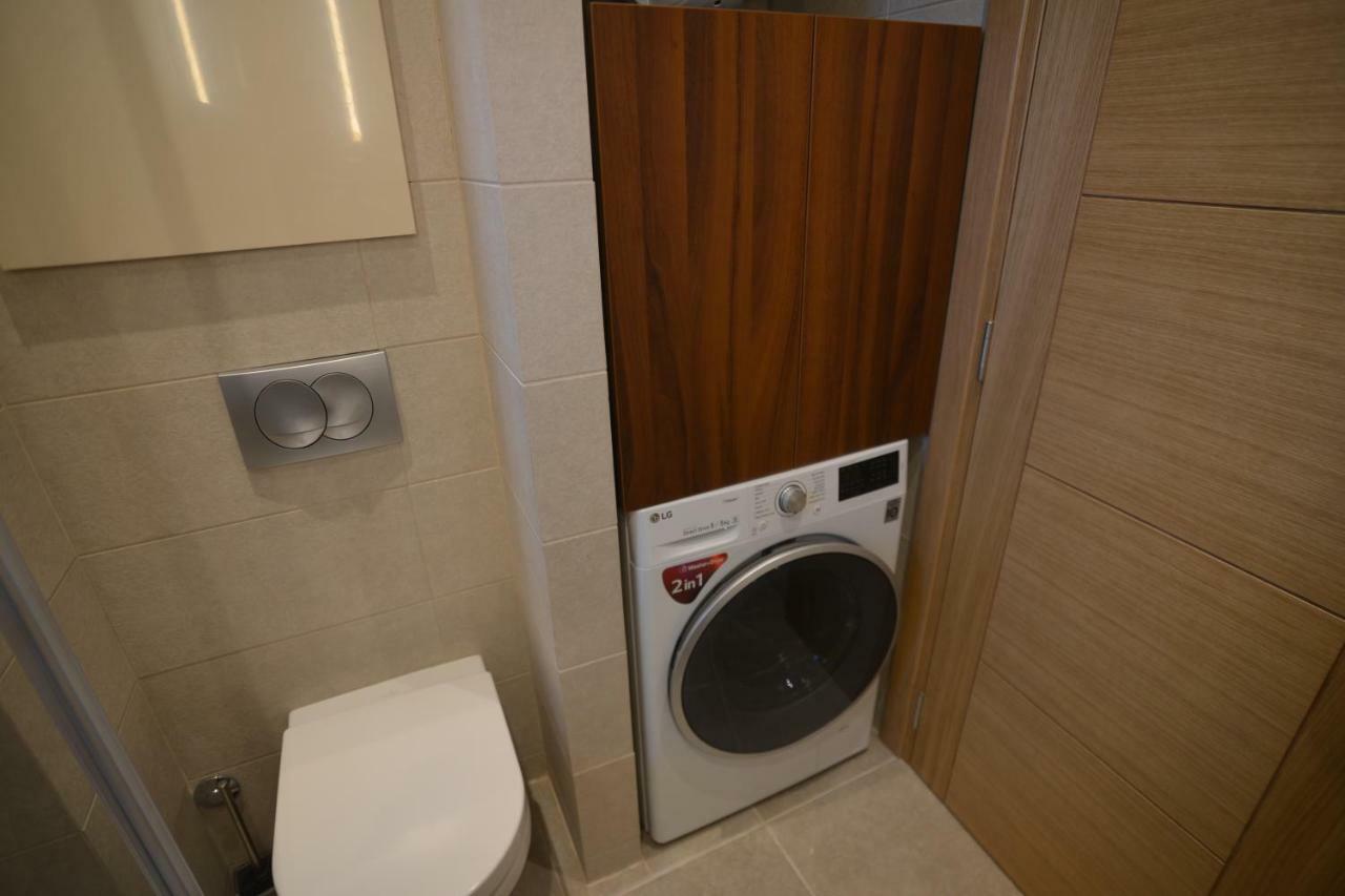 Raj Apartment ซลาตีบอร์ ภายนอก รูปภาพ
